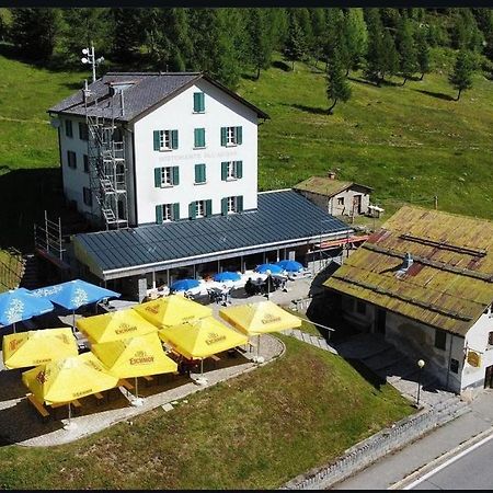 Ristorante Albergo All'Acqua Bedretto ภายนอก รูปภาพ